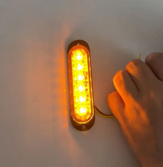 Set 2x Lampă LED Laterală Semnalizare Galbenă 12-24V – Poziție & Stroboscop pentru Camion, Remorcă